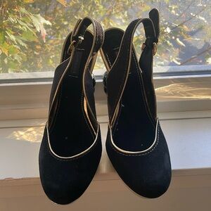 Kurt Geiger Shoes - Unknown Size, Best Guess is size 8 or 9